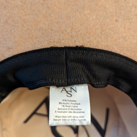 ASN Hats The Harper Flappy Boho Hat Oatmeal Color Adjustable Wool Blend - Picture 5 of 5